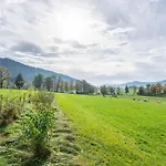 Tegernseele Apartman *