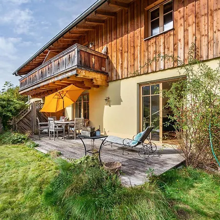 Tegernseele Apartment *